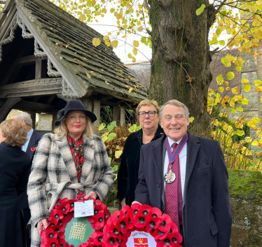 Conservative MP and elected councillors lay wreaths at memorial services on Remembrance Sunday